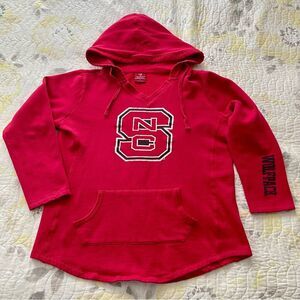 NC State Wolfpack Hoodie Red Pullover Jacket Sweater Fleece Colosseum Sport L